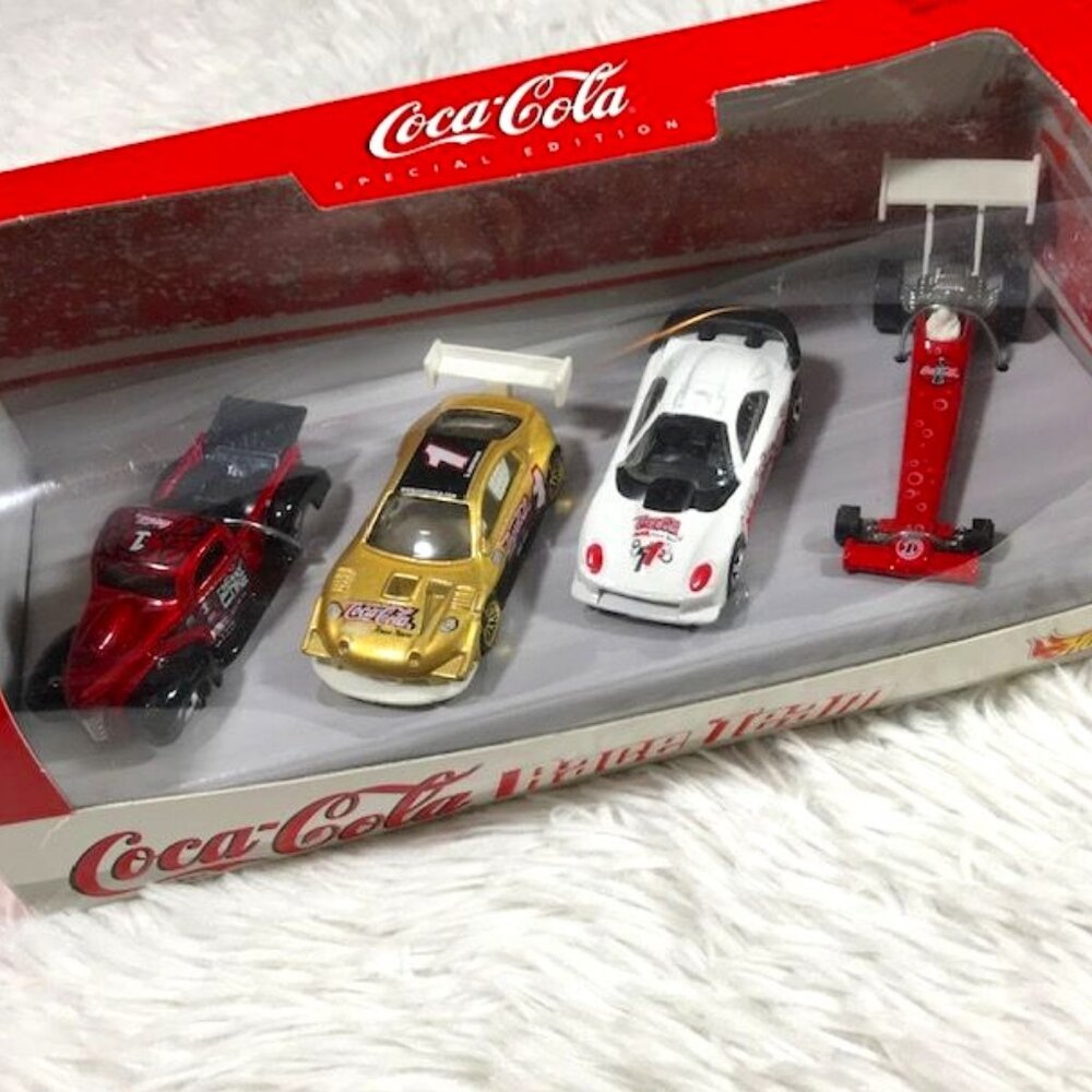 Vintage Coca-Cola x Hot Wheels Special Edition Race Team Set